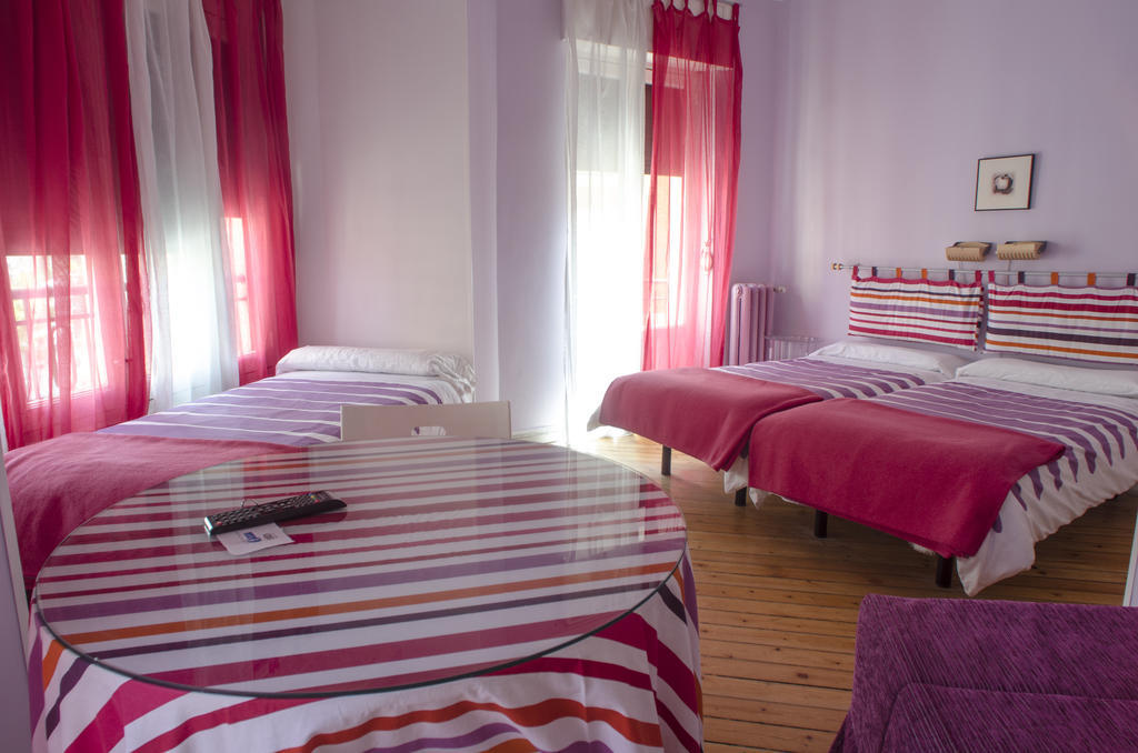 Pension Blanca B&B León Pokój zdjęcie