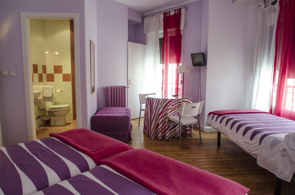 Pension Blanca B&B León Pokój zdjęcie